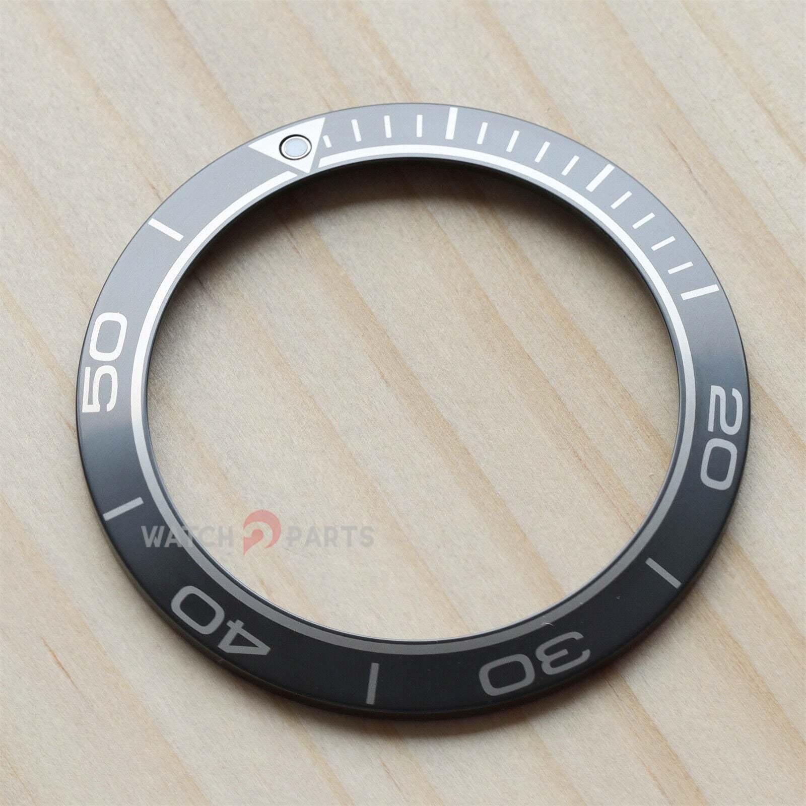 Lunette en Céramique pour Mont - Omega Watch Seamaster avis et prix
